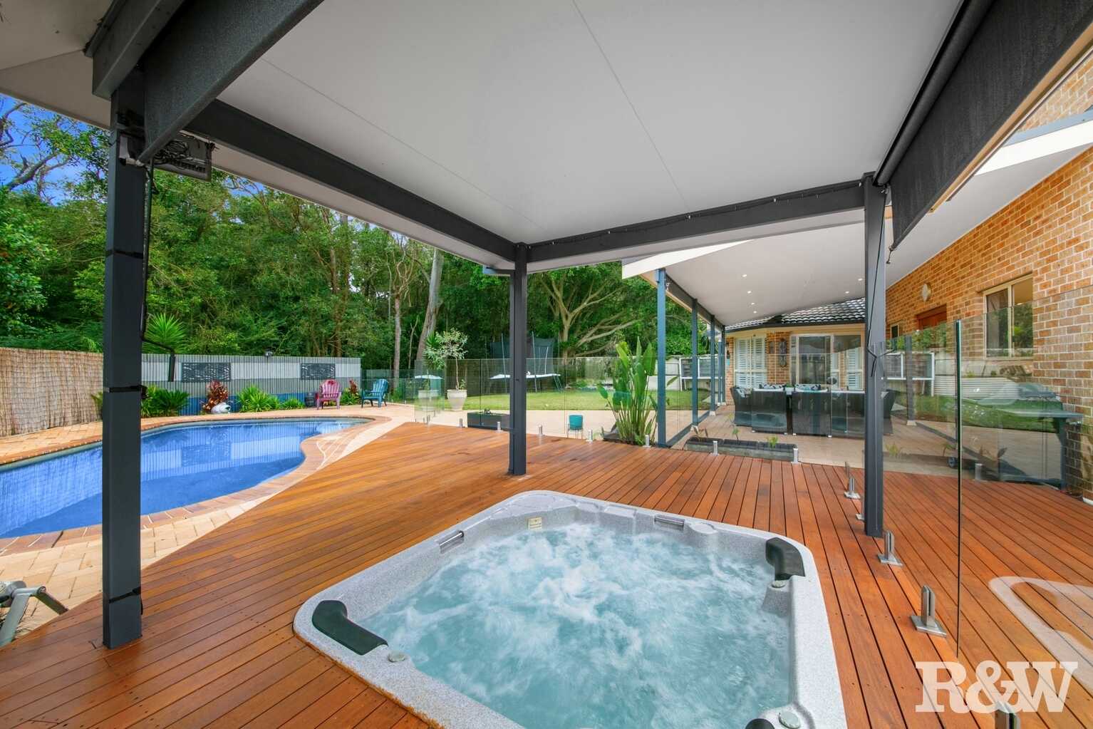 4 Mckellar Close Point Clare