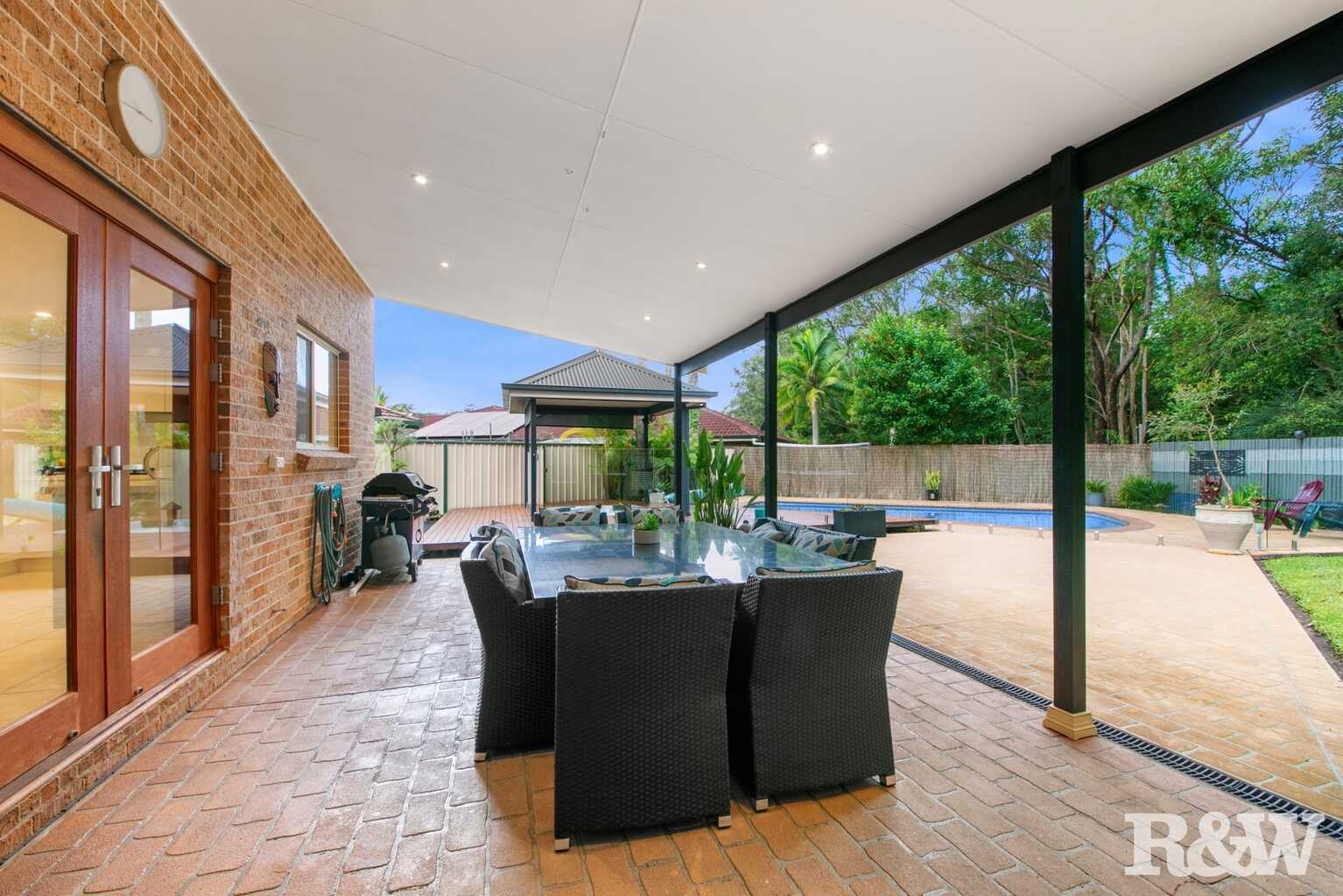 4 Mckellar Close Point Clare