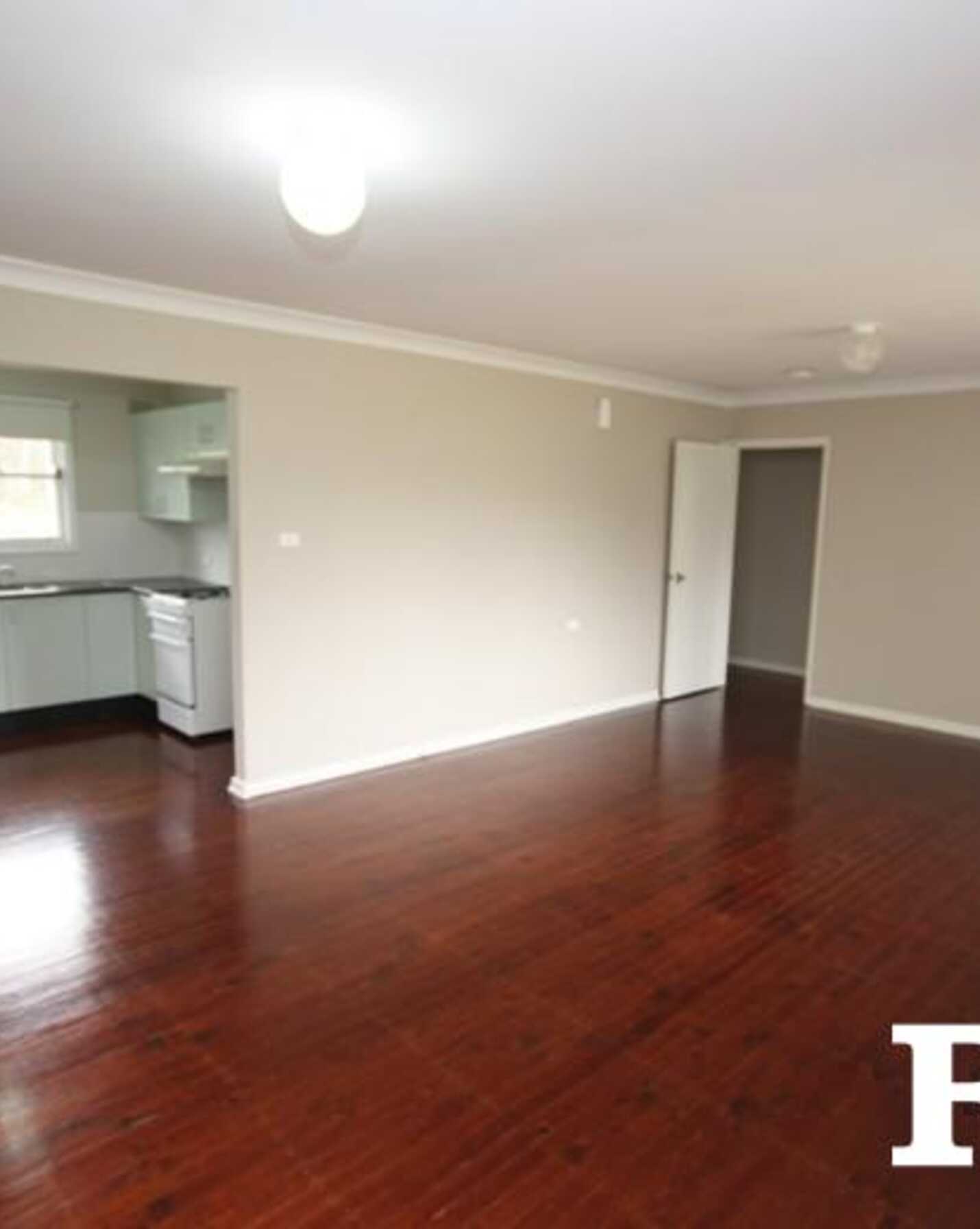 14 Westward Avenue Shalvey, Shalvey - Thumbnail 3