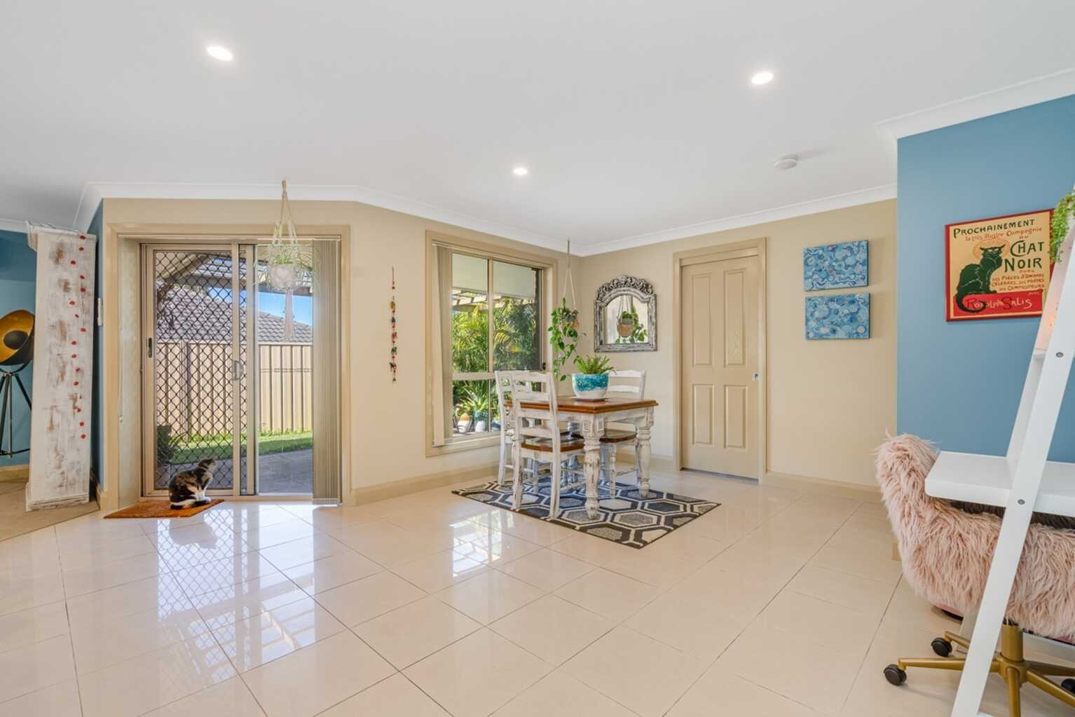 2/293 Pacific Highway Belmont North 2/293 Pacific Highway Belmont North