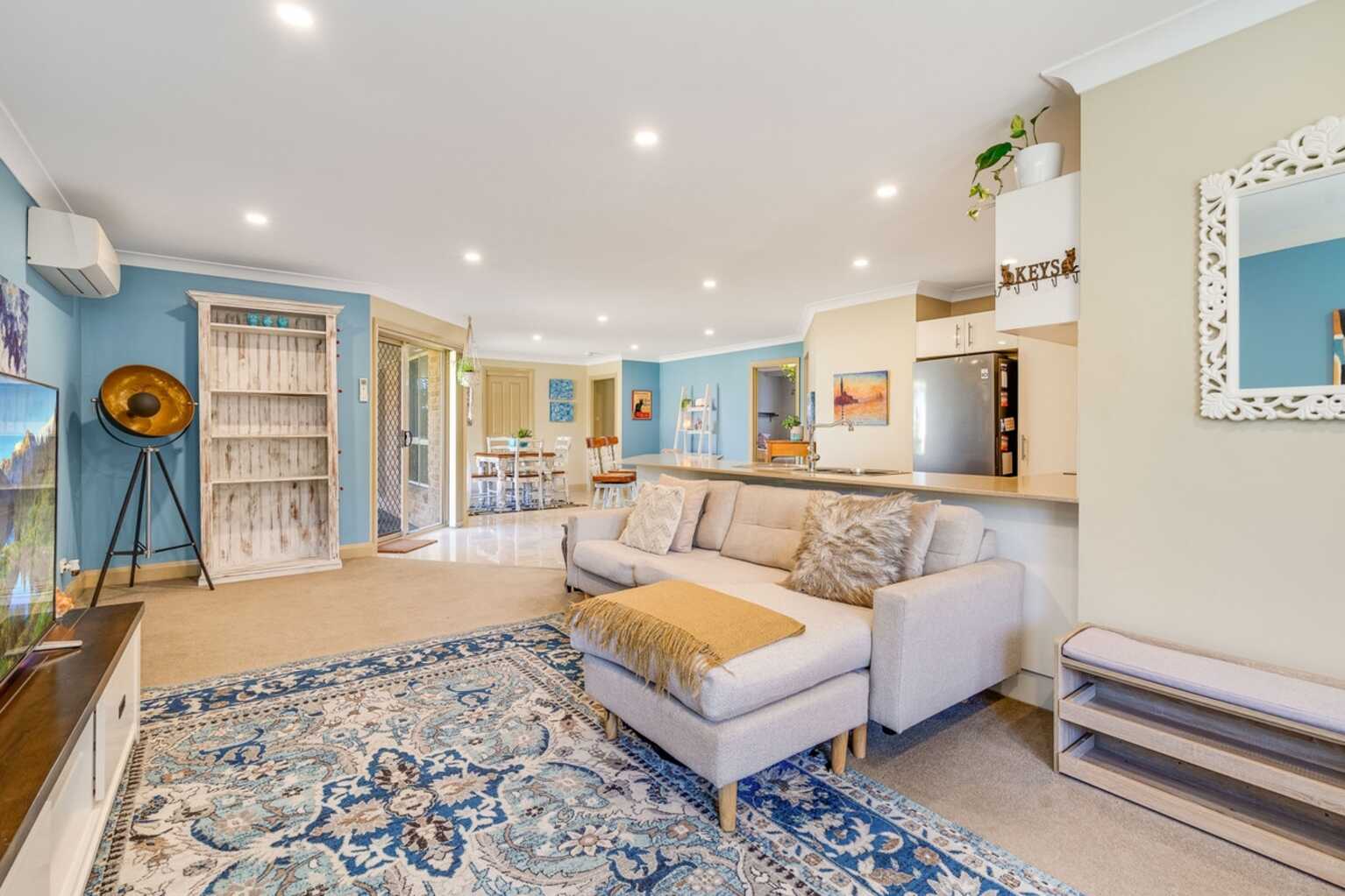 2/293 Pacific Highway Belmont North 2/293 Pacific Highway Belmont North
