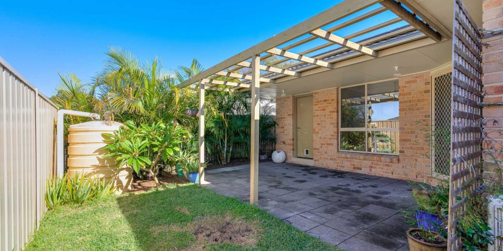 2/293 Pacific Highway Belmont North 2/293 Pacific Highway Belmont North