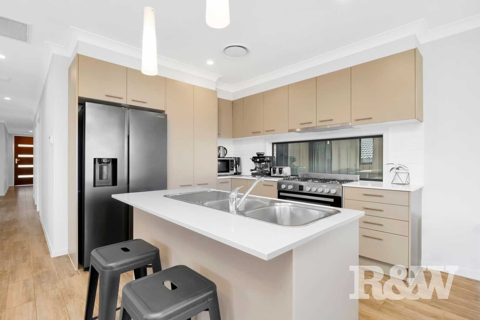 25B Evans Street Oran Park