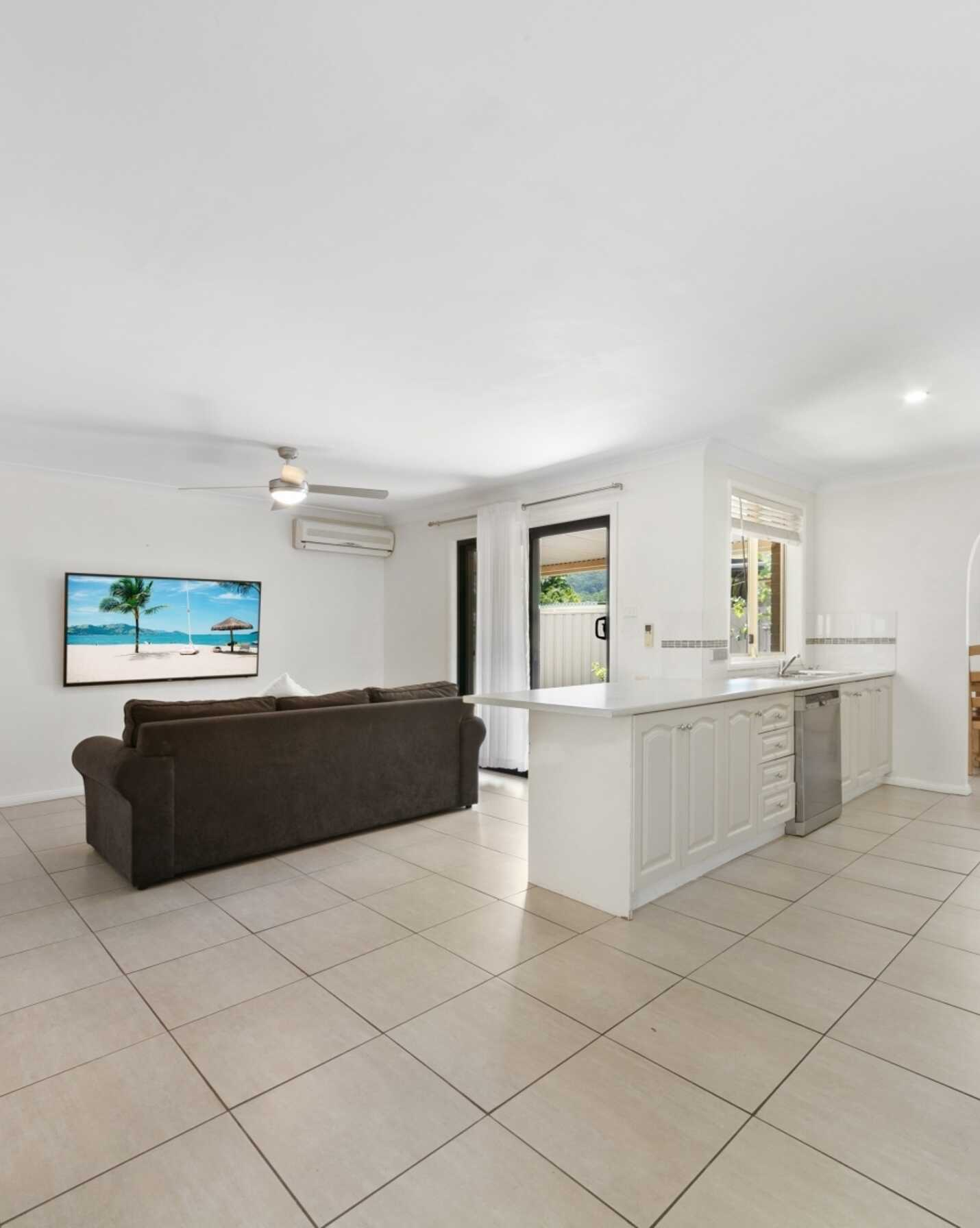 57 Cowper Road Umina Beach, Beach - Thumbnail 2