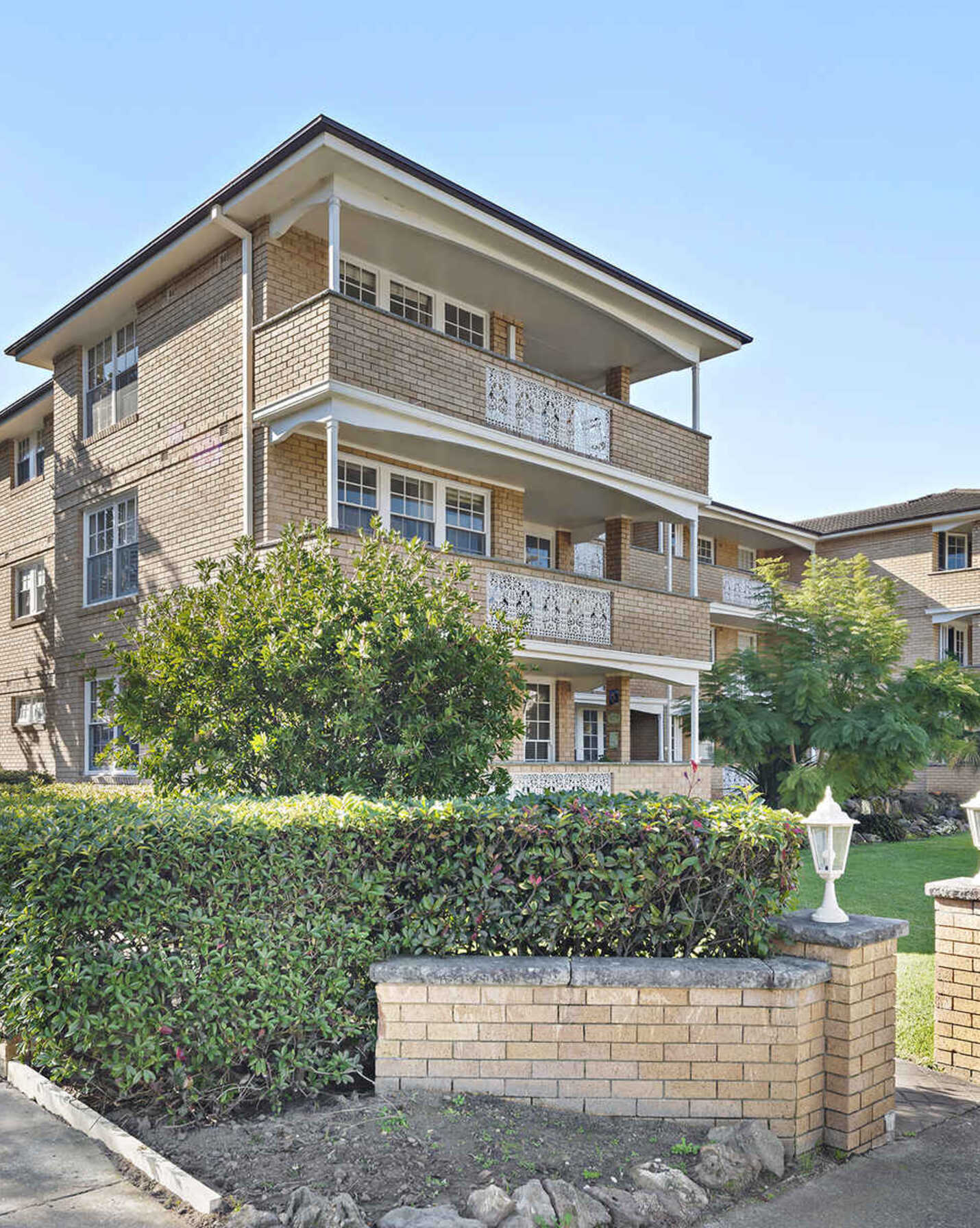 2/267-271 Sailors Bay Road Northbridge, Northbridge - Image 1
