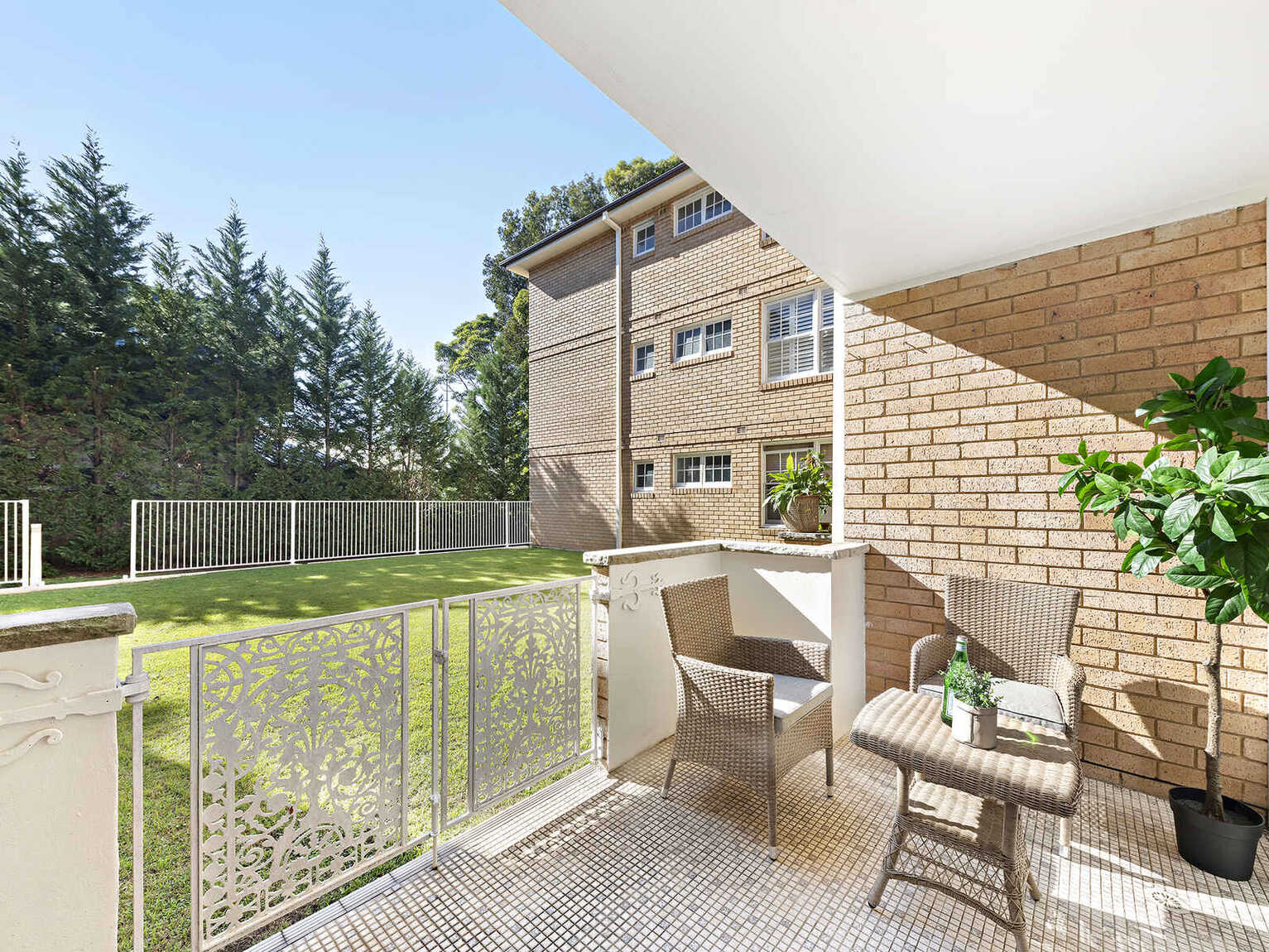 2/267-271 Sailors Bay Road Northbridge 2/267-271 Sailors Bay Road Northbridge