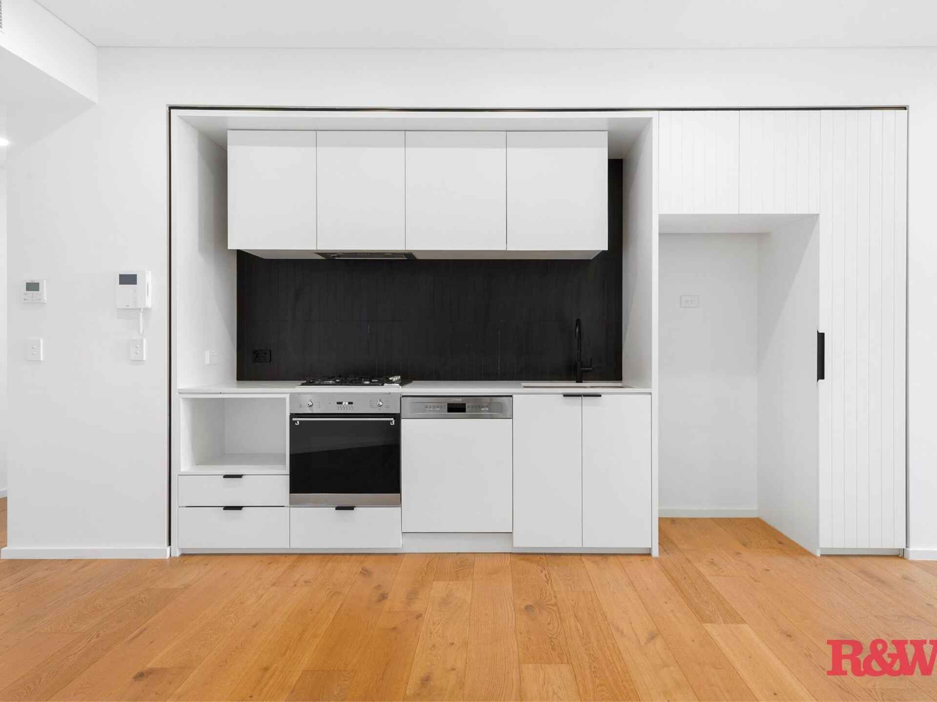 1401/7 Mungo Scott Place Summer Hill