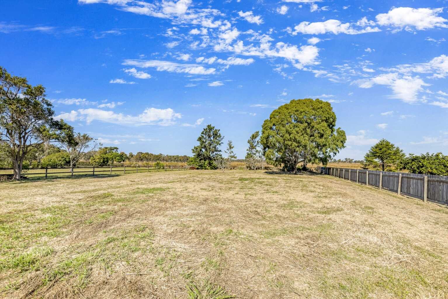 30 Mermaid Drive Innes Park 30 Mermaid Drive Innes Park
