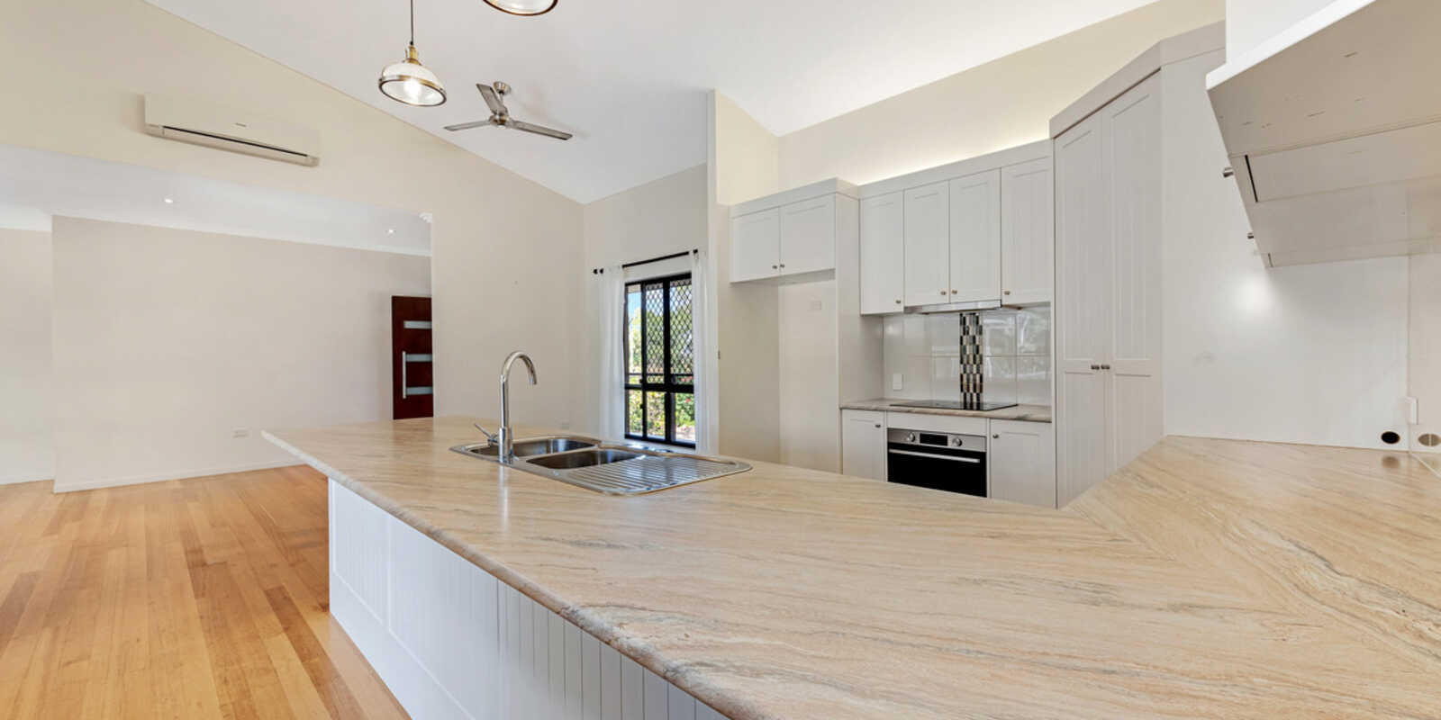214 Murdochs Road Moore Park Beach 214 Murdochs Road Moore Park Beach