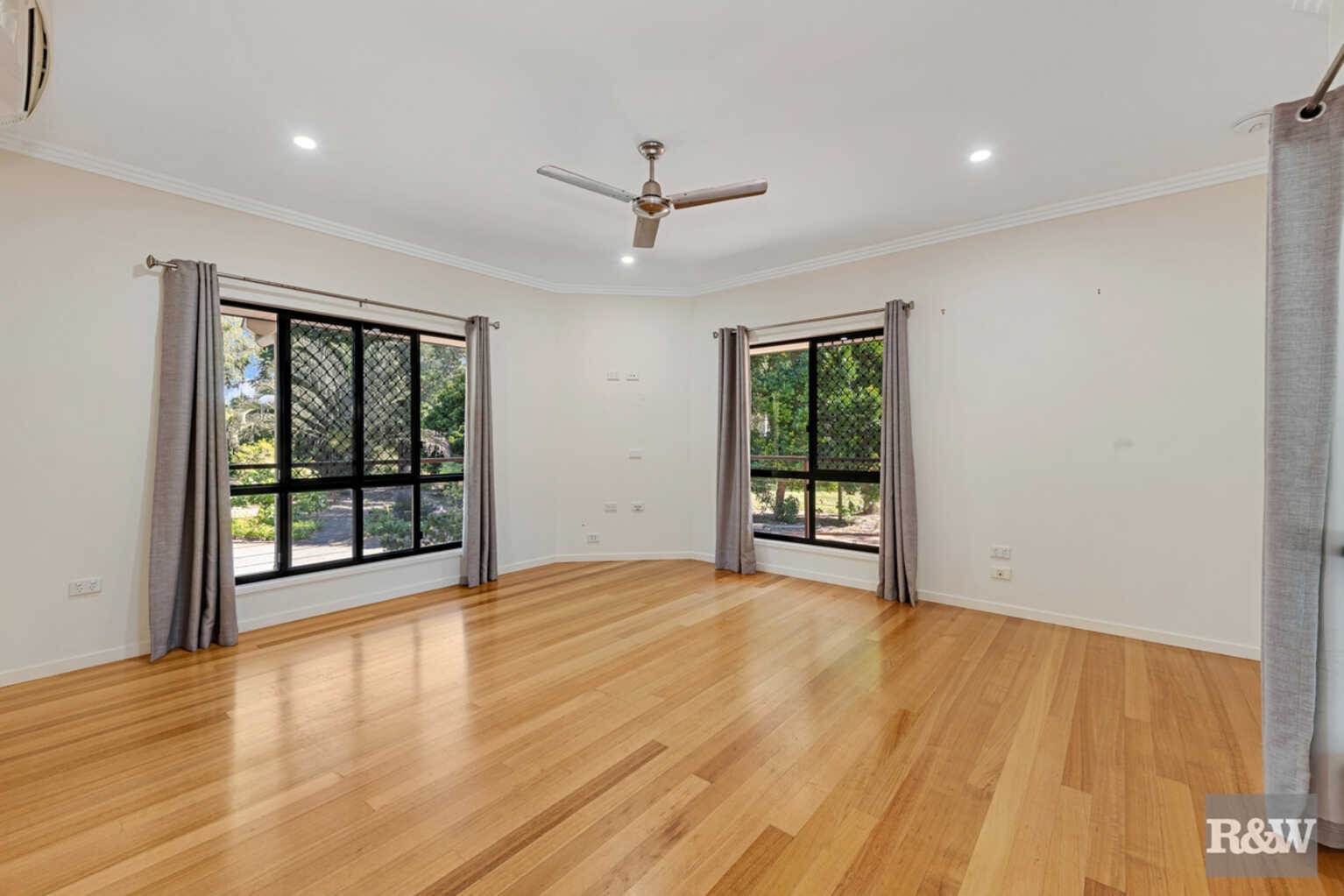 214 Murdochs Road Moore Park Beach 214 Murdochs Road Moore Park Beach