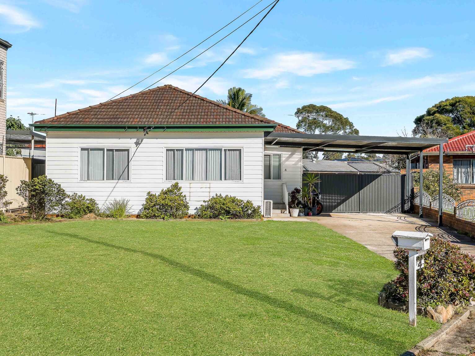 4 Arana Place Cabramatta West 4 Arana Place Cabramatta West