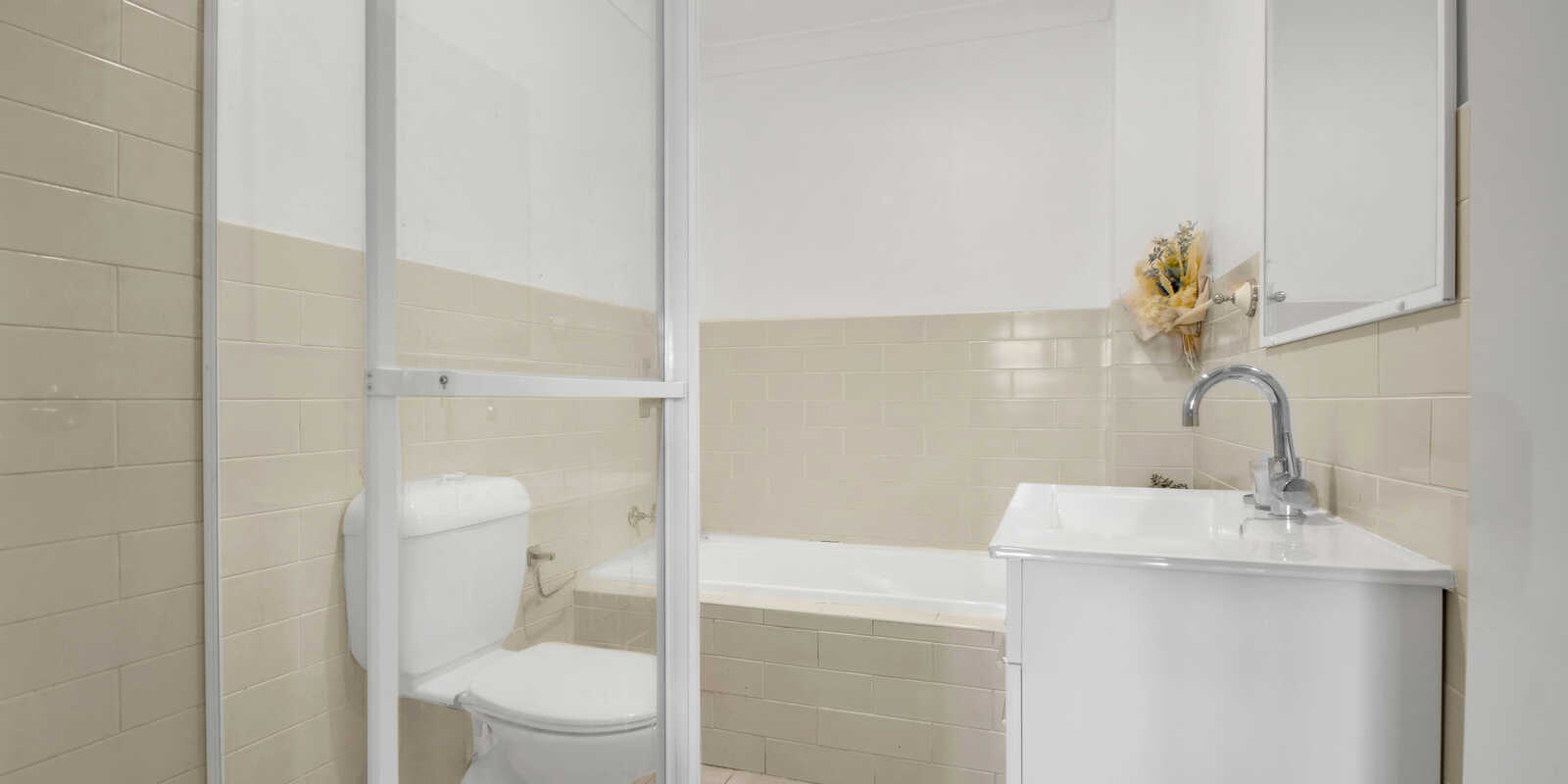 27/11-13 Fourth Avenue Blacktown 27/11-13 Fourth Avenue Blacktown