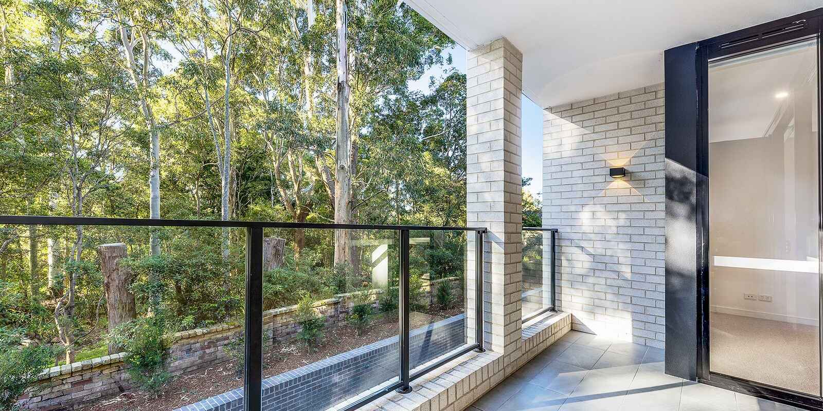 7/52 Eastern Valley Way Northbridge