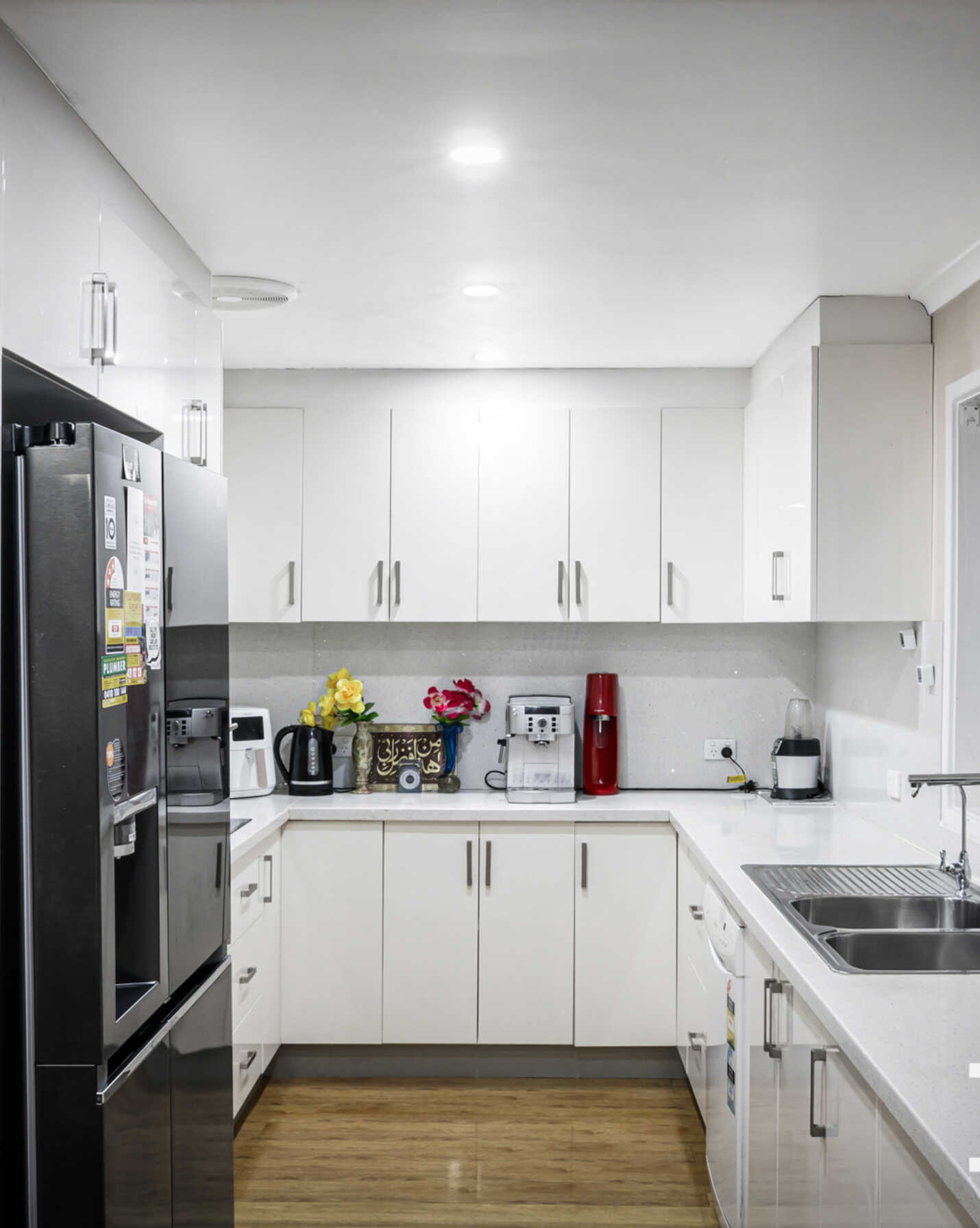 8 Olympic Place Doonside, Doonside - Thumbnail 3