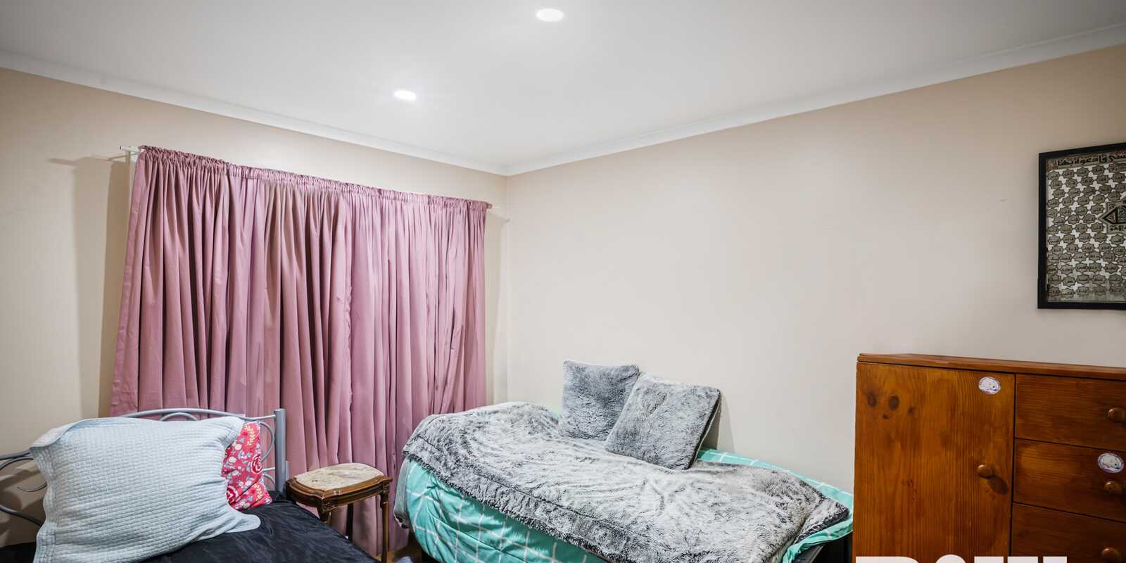 8 Olympic Place Doonside 8 Olympic Place Doonside