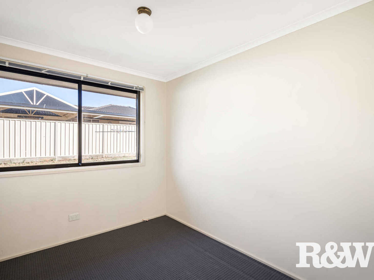 15 Grayson Street Glendenning