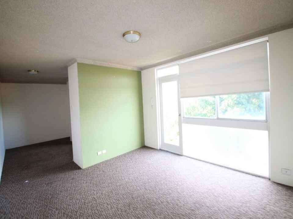 15/11-13 Tavistock Road Homebush West