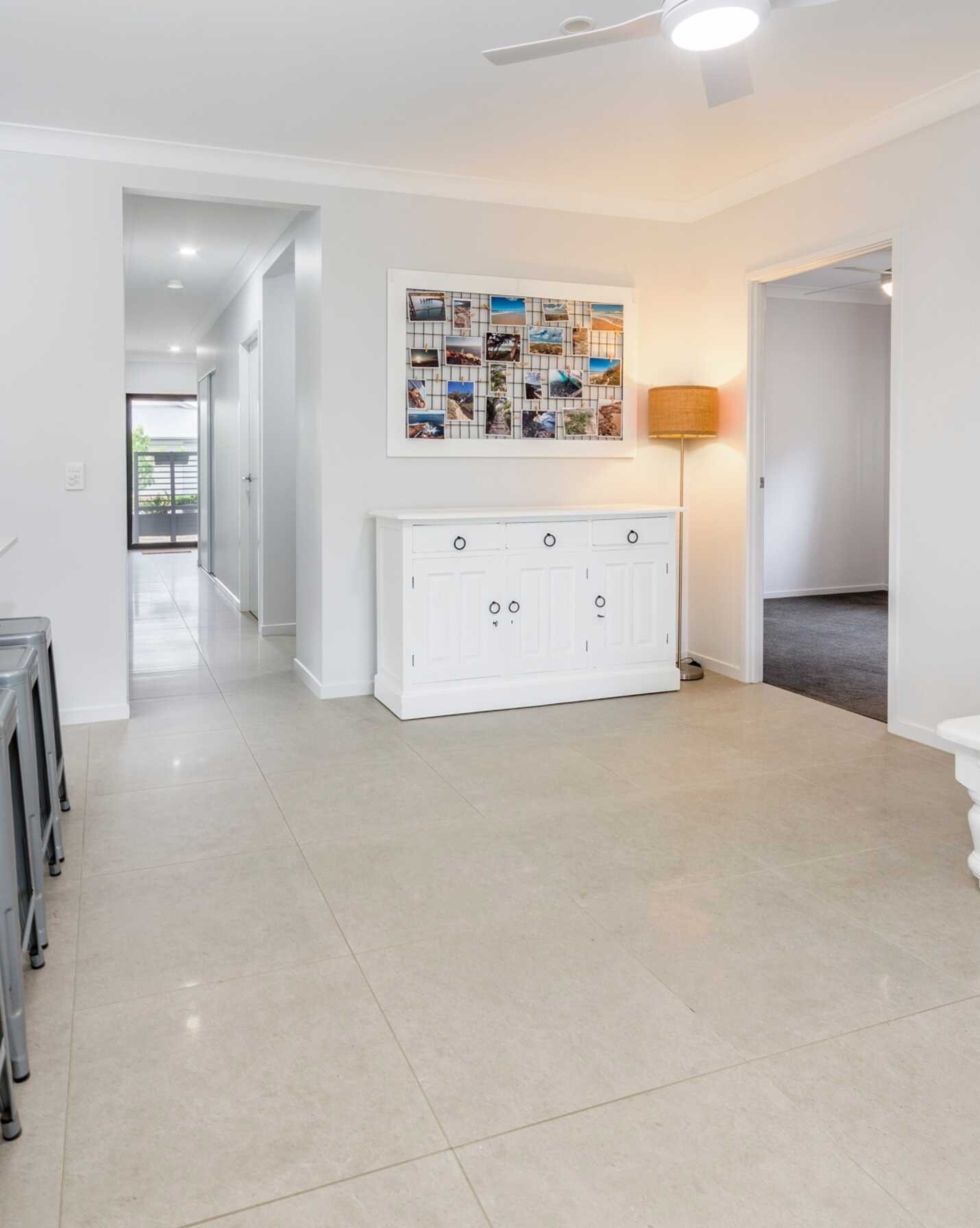 27 Crabapple Court Upper Caboolture, Caboolture - Thumbnail 5