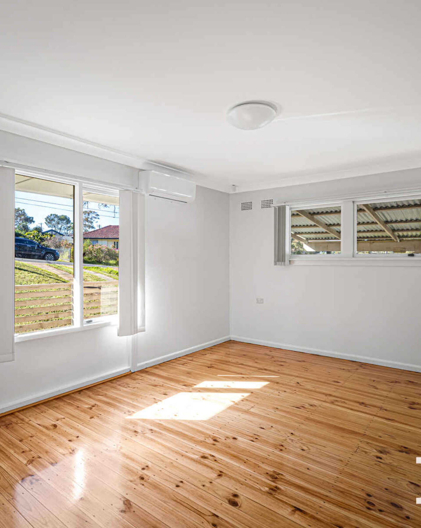 4 Ellsworth Drive Tregear, Tregear - Thumbnail 4