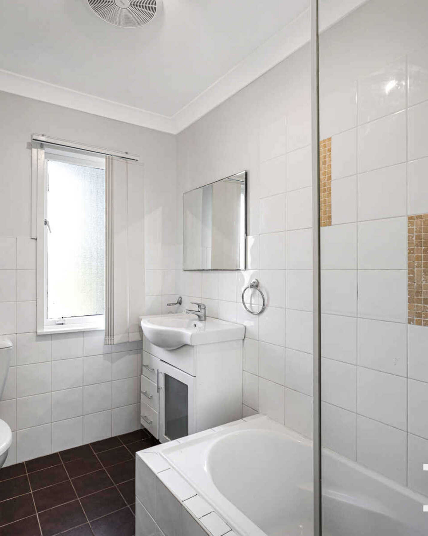 4 Ellsworth Drive Tregear, Tregear - Thumbnail 8