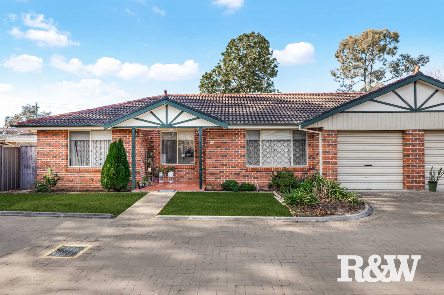 20/5A Edith Street Kingswood