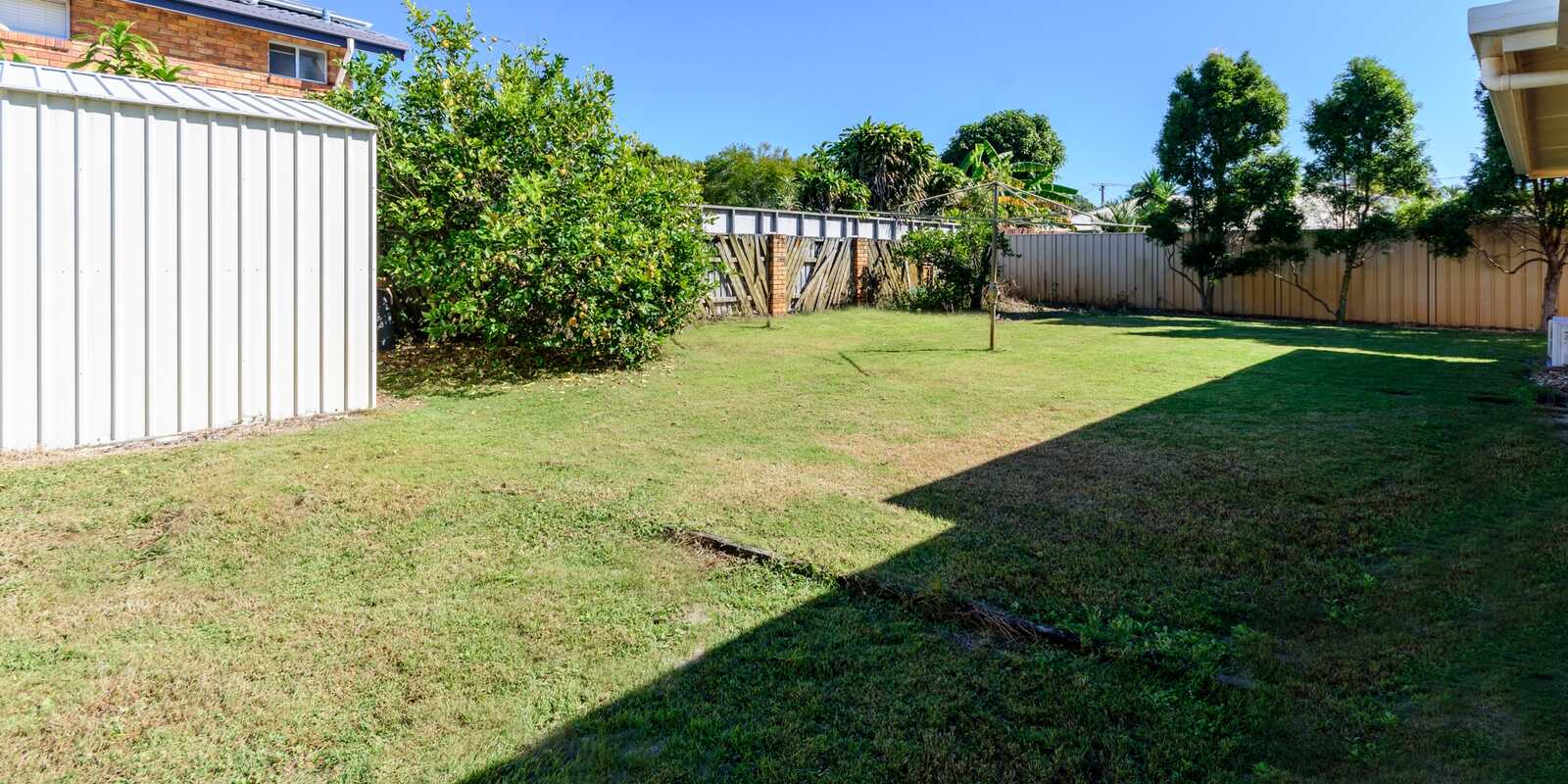 15 Endeavour Drive Banksia Beach 15 Endeavour Drive Banksia Beach