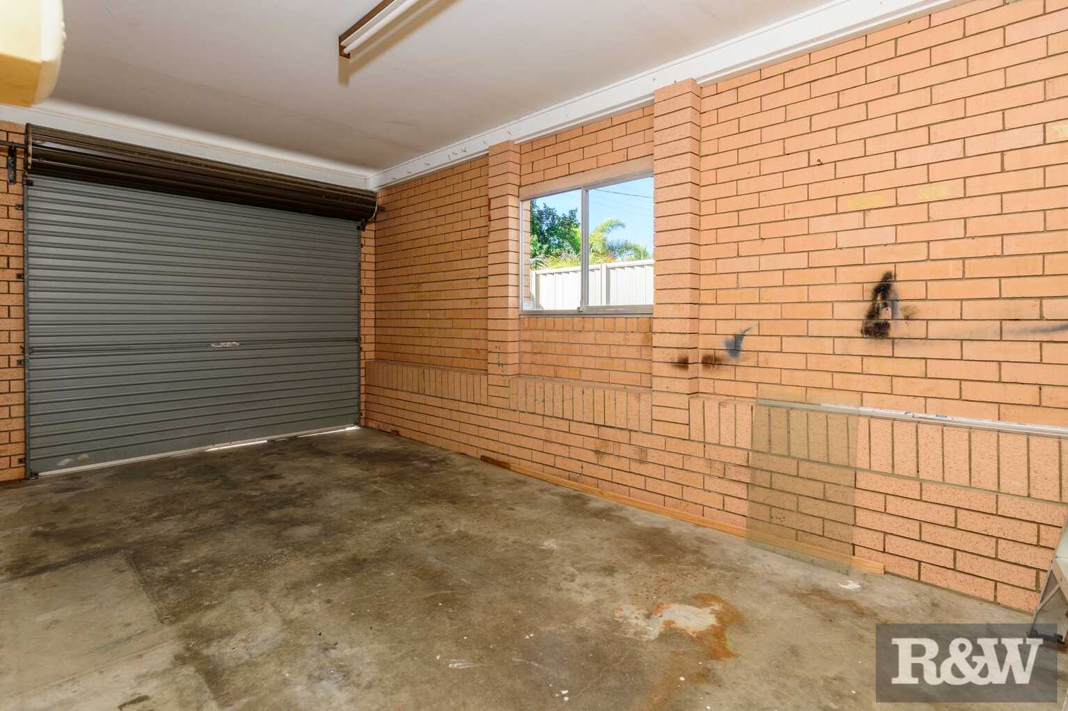 15 Endeavour Drive Banksia Beach 15 Endeavour Drive Banksia Beach