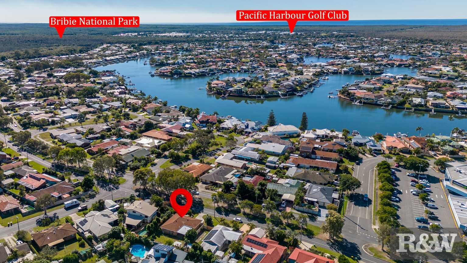 15 Endeavour Drive Banksia Beach 15 Endeavour Drive Banksia Beach