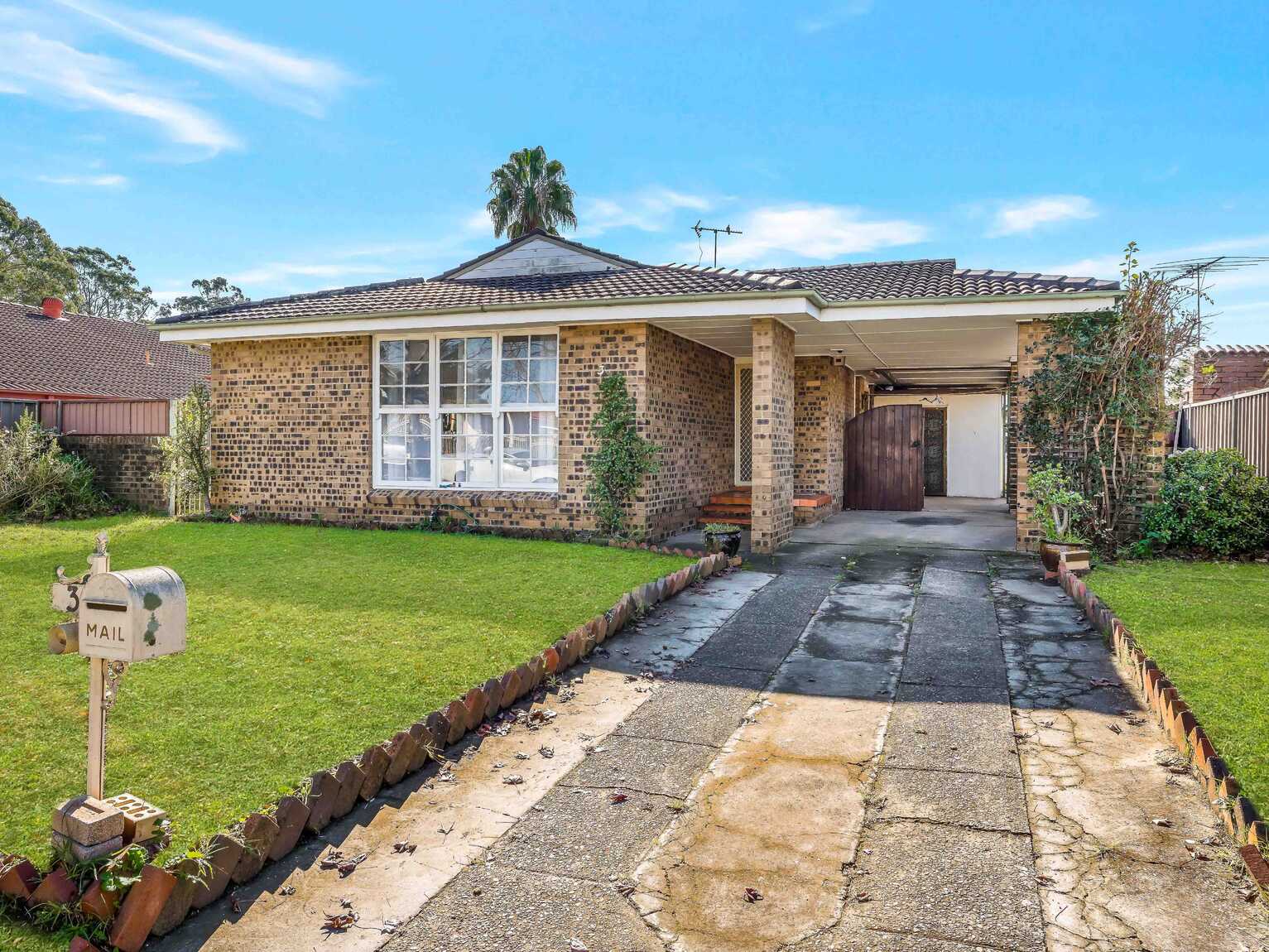 3 Canberra Street St Johns Park 3 Canberra Street St Johns Park