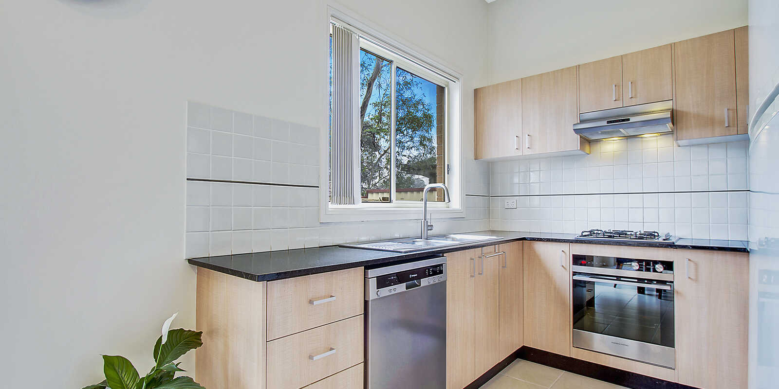 3B Brussels Crescent Rooty Hill 3B Brussels Crescent Rooty Hill
