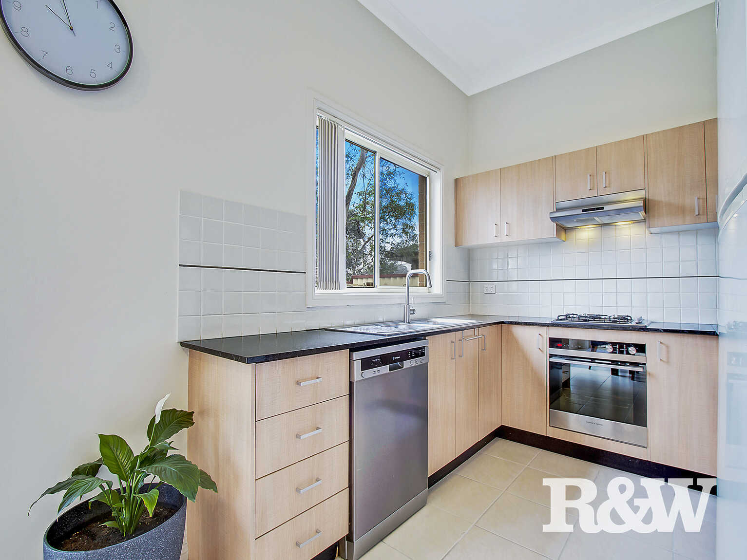3B Brussels Crescent Rooty Hill 3B Brussels Crescent Rooty Hill