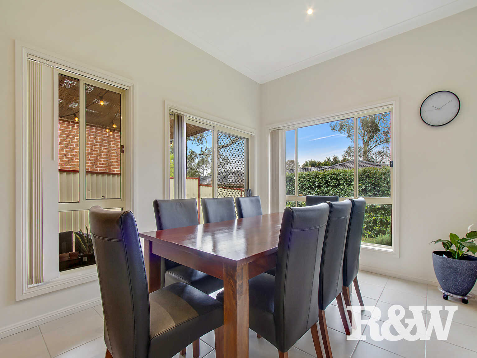 3B Brussels Crescent Rooty Hill 3B Brussels Crescent Rooty Hill
