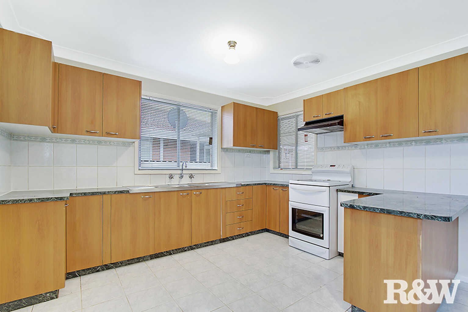 23 Roper Road Colyton 23 Roper Road Colyton