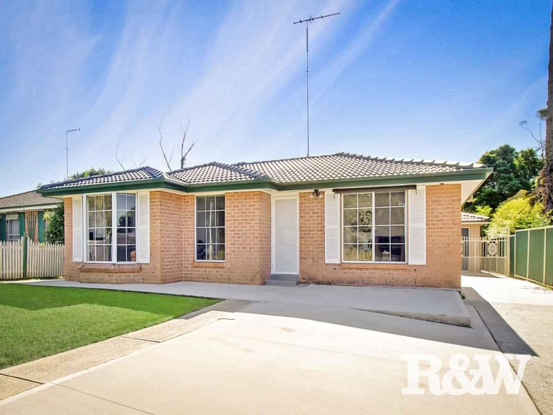 48 Denver Road St Clair