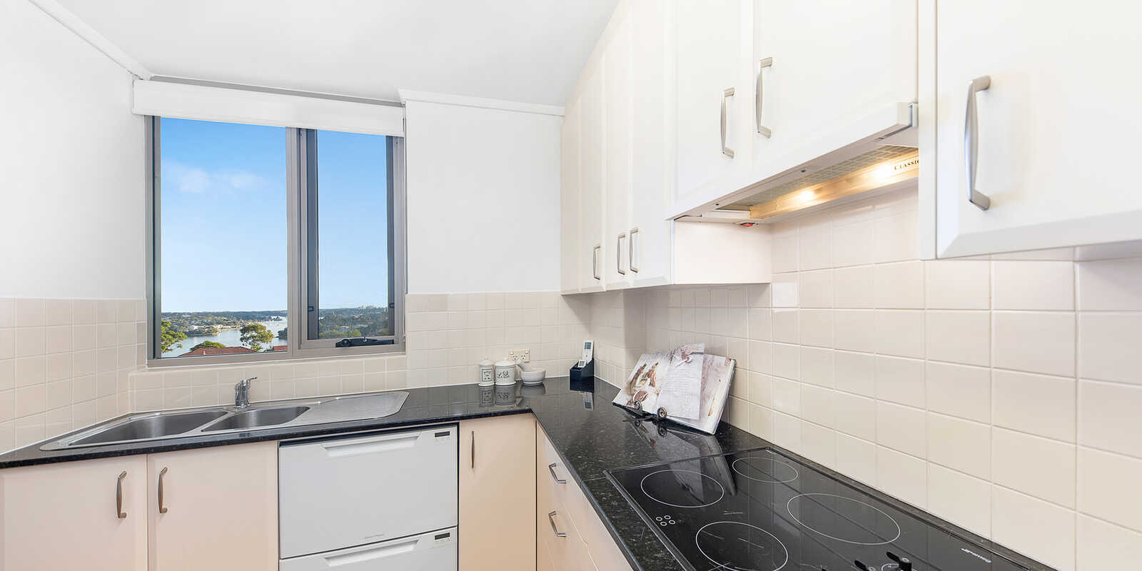 25/2-12 Crows Nest Road Waverton