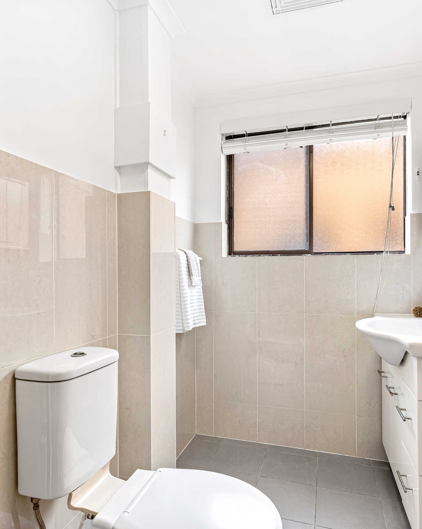 2/24-26 GLEN STREET Marrickville, Marrickville - Thumbnail 4
