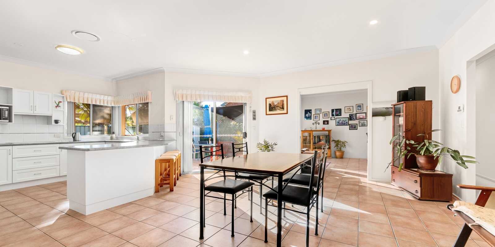16 Rickard Street Umina Beach 16 Rickard Street Umina Beach