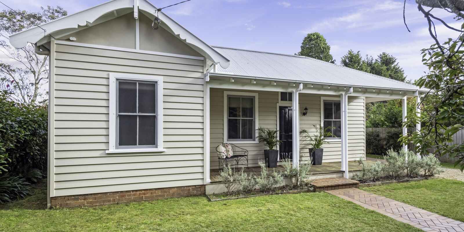 150 Hat Hill Road Blackheath 150 Hat Hill Road Blackheath