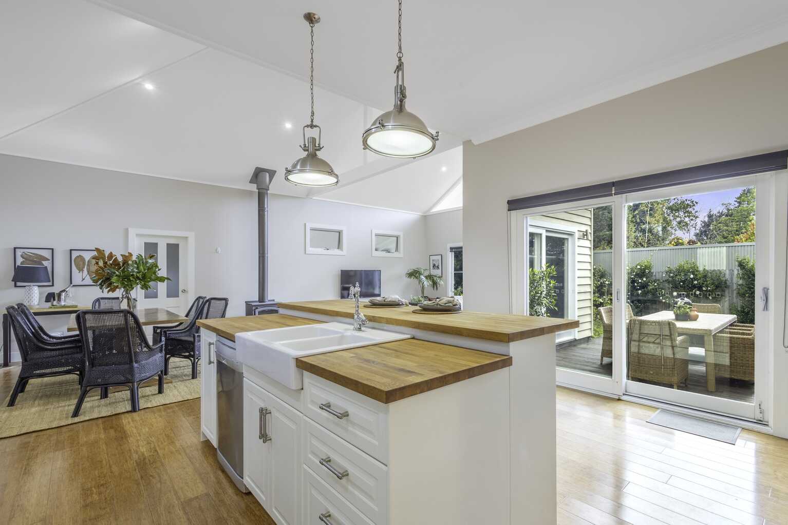 150 Hat Hill Road Blackheath 150 Hat Hill Road Blackheath