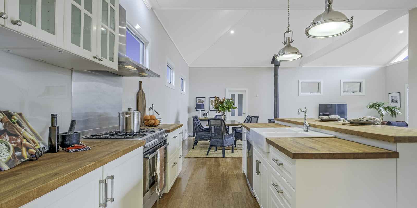 150 Hat Hill Road Blackheath 150 Hat Hill Road Blackheath