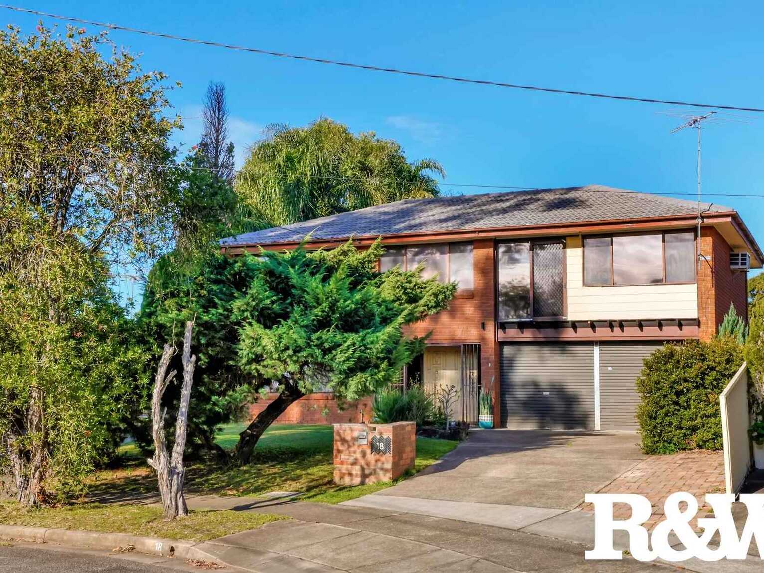 18 White Place Rooty Hill