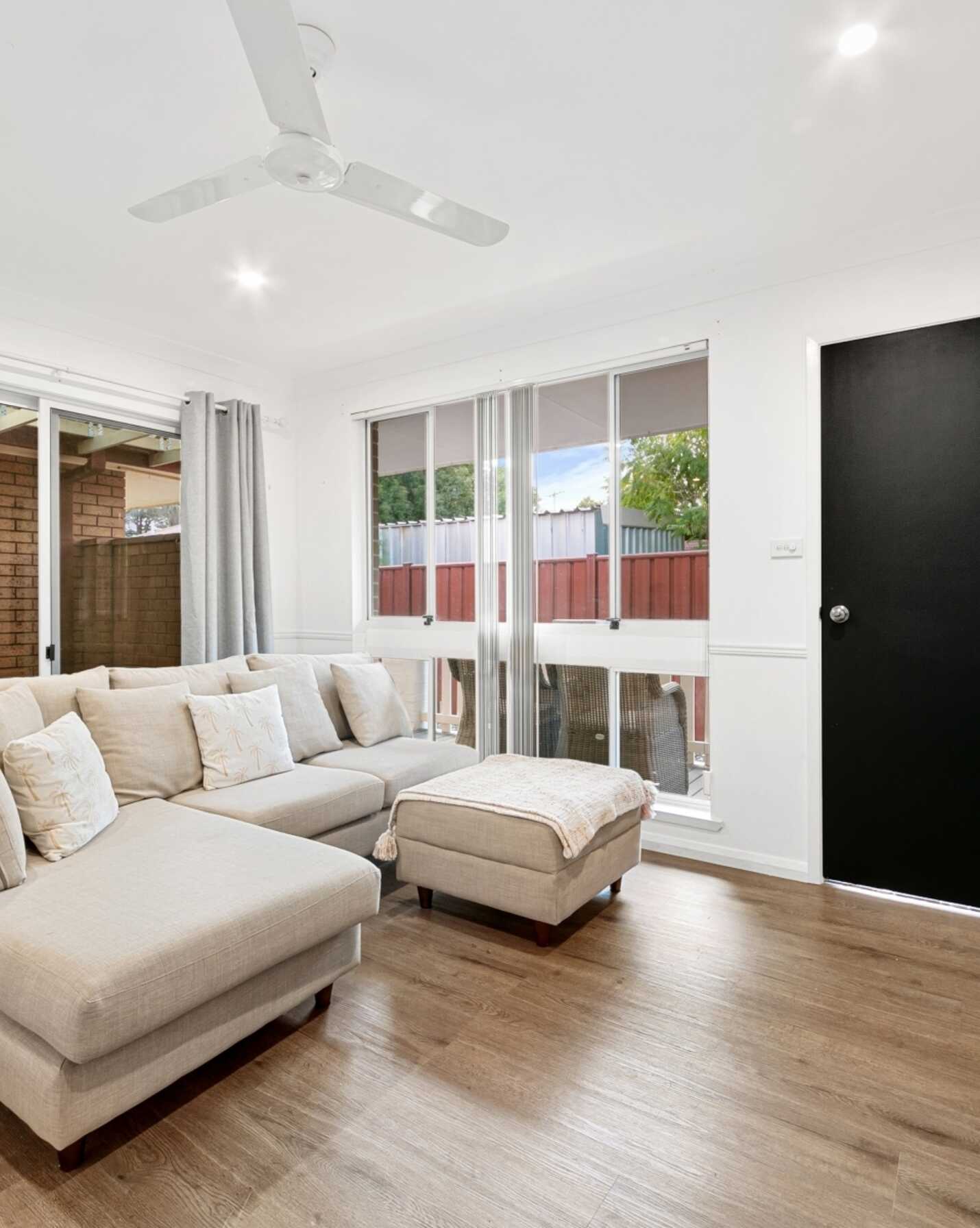 2/98 Springwood Street Ettalong Beach, Beach - Thumbnail 2