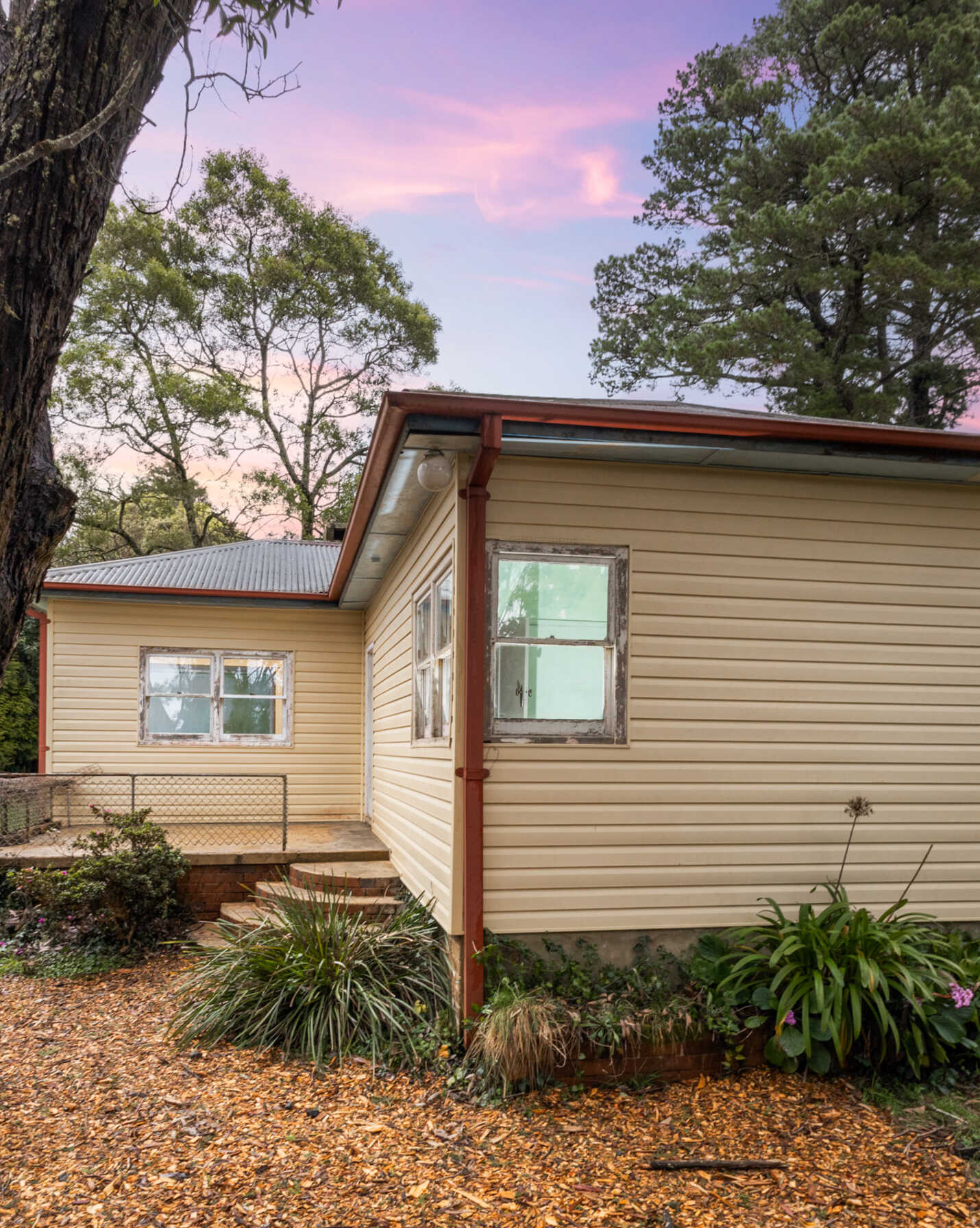 15 Arcadia Road Blackheath, Blackheath - Thumbnail 2