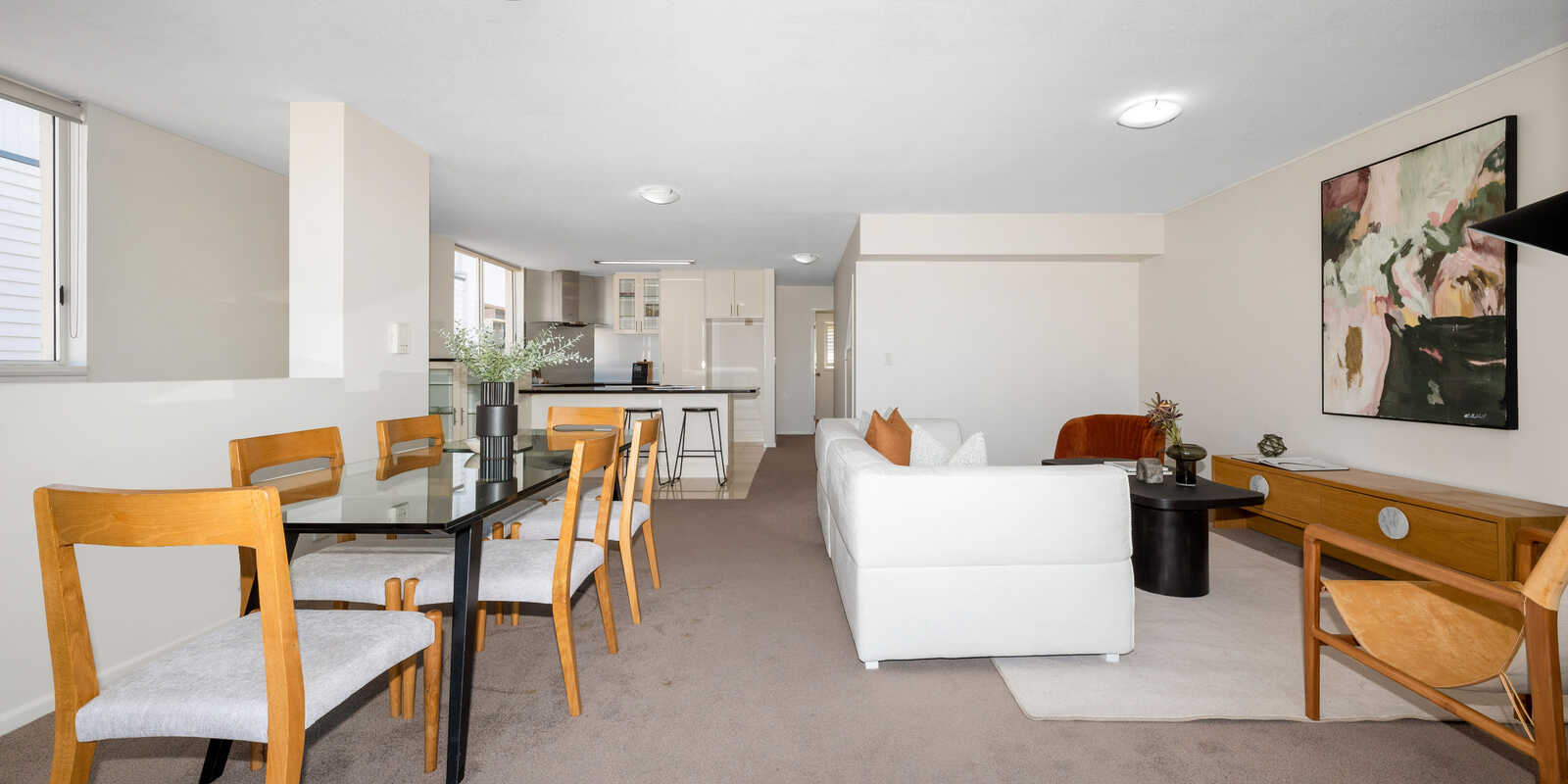 24/17 Whyenbah Street Hamilton 24/17 Whyenbah Street Hamilton