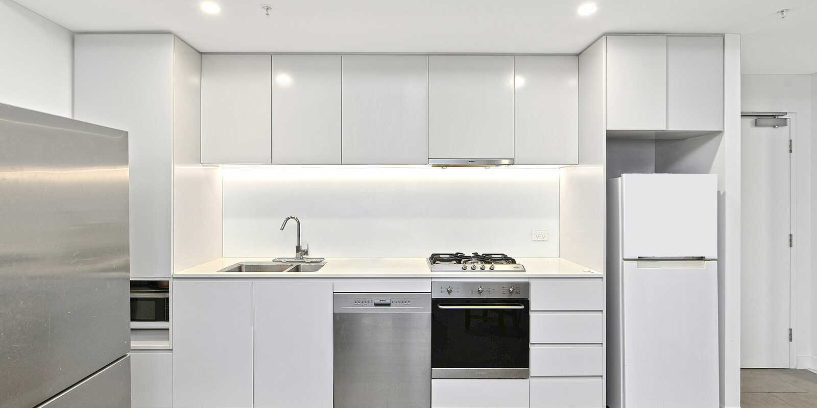 202/15 Brodie Spark Drive Wolli Creek 202/15 Brodie Spark Drive Wolli Creek