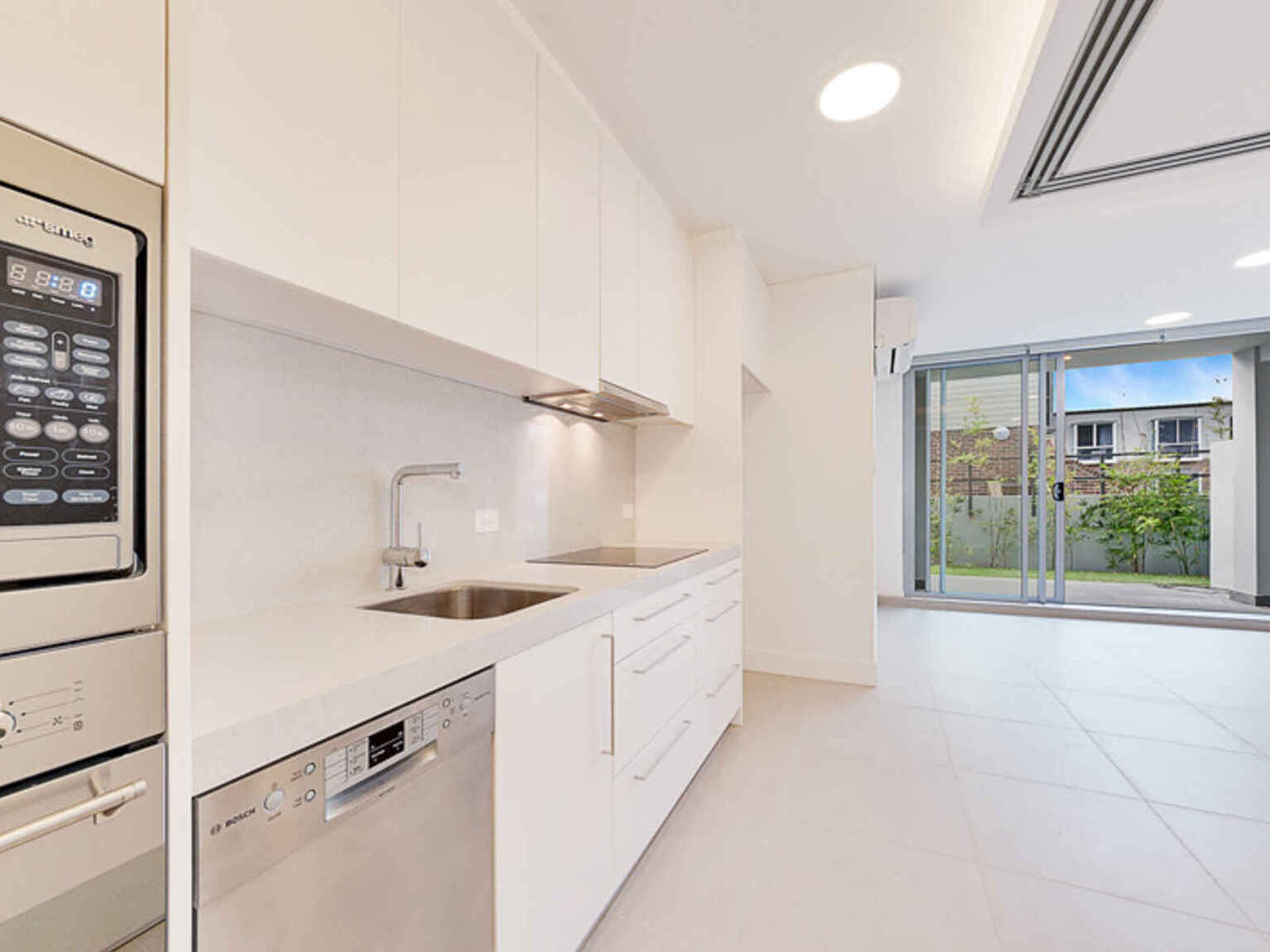 104/160 Sailors Bay Road  Northbridge