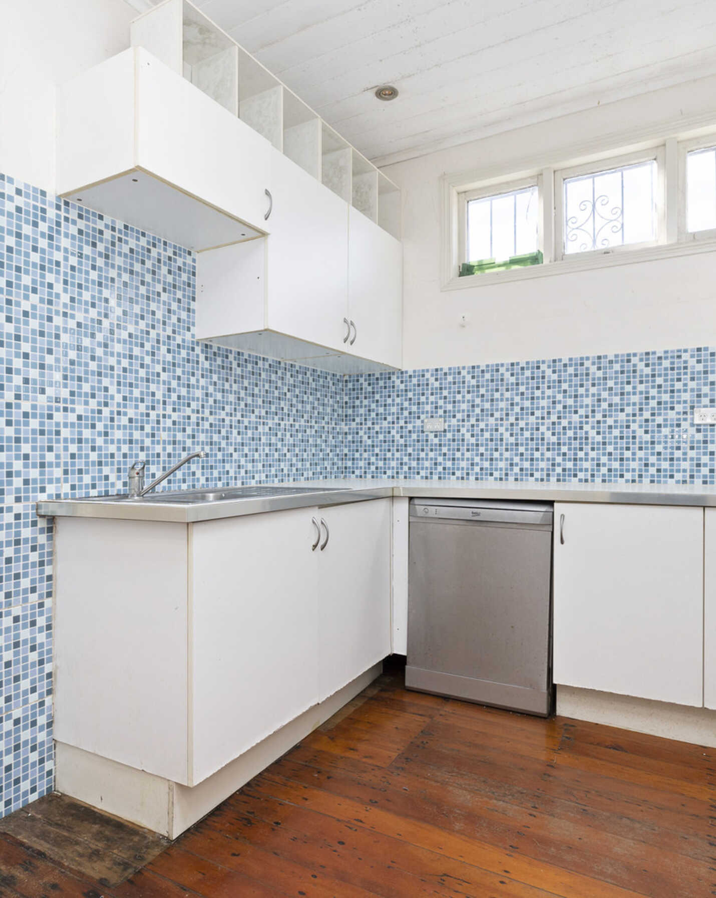 5 Fisher Street Petersham, Petersham - Thumbnail 5