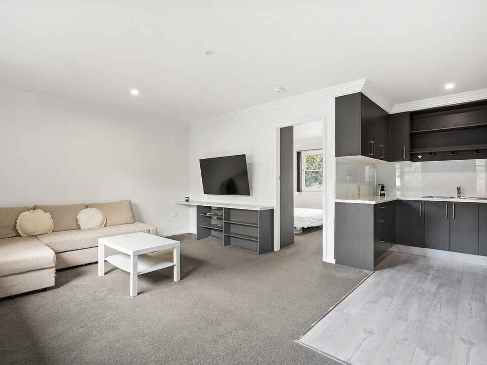 4/11 Robsons Road Keiraville