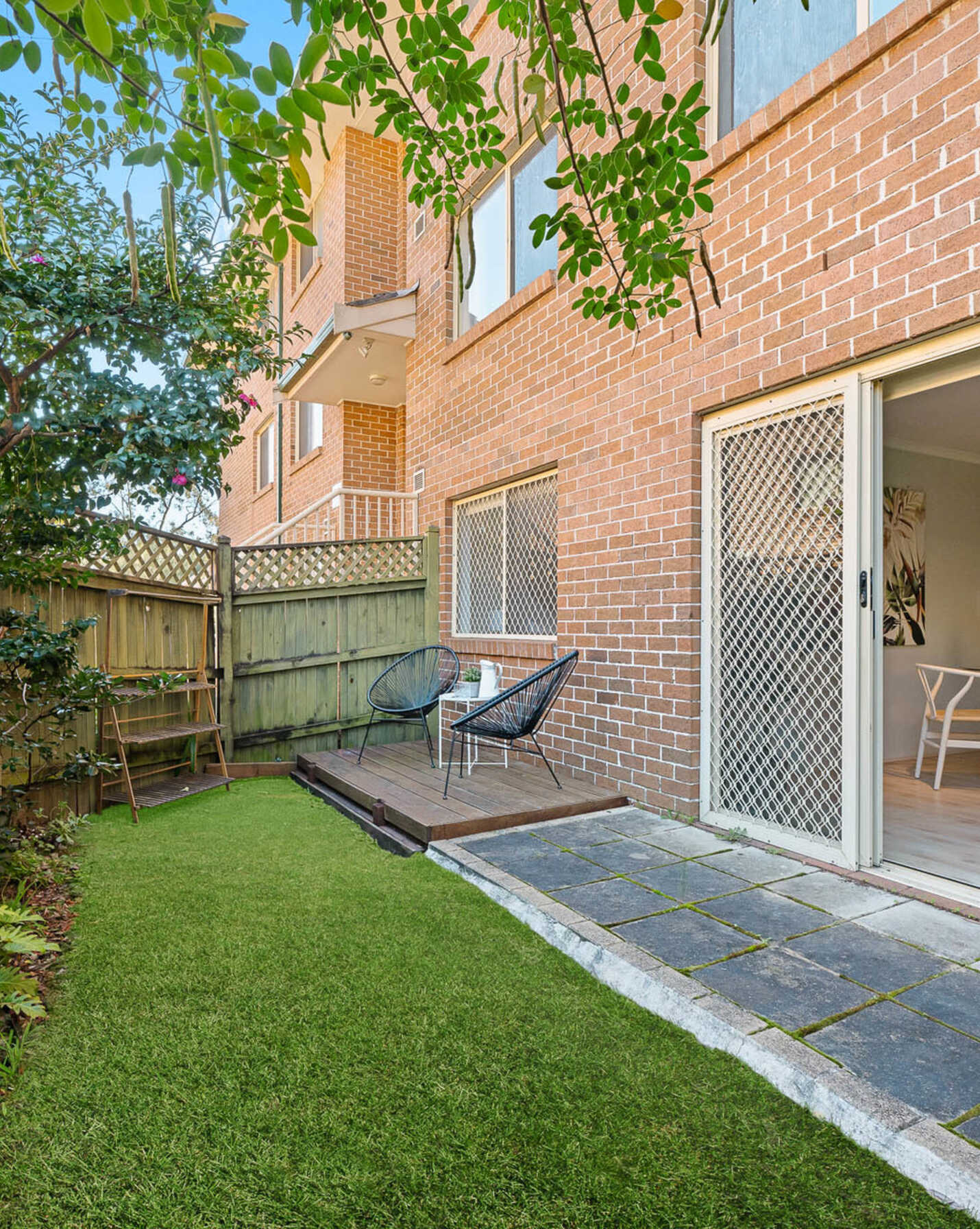 95/10 Broughton Street Canterbury, Canterbury - Thumbnail 2