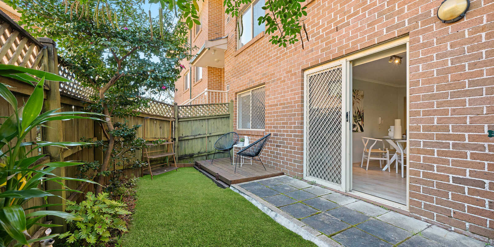 95/10 Broughton Street Canterbury